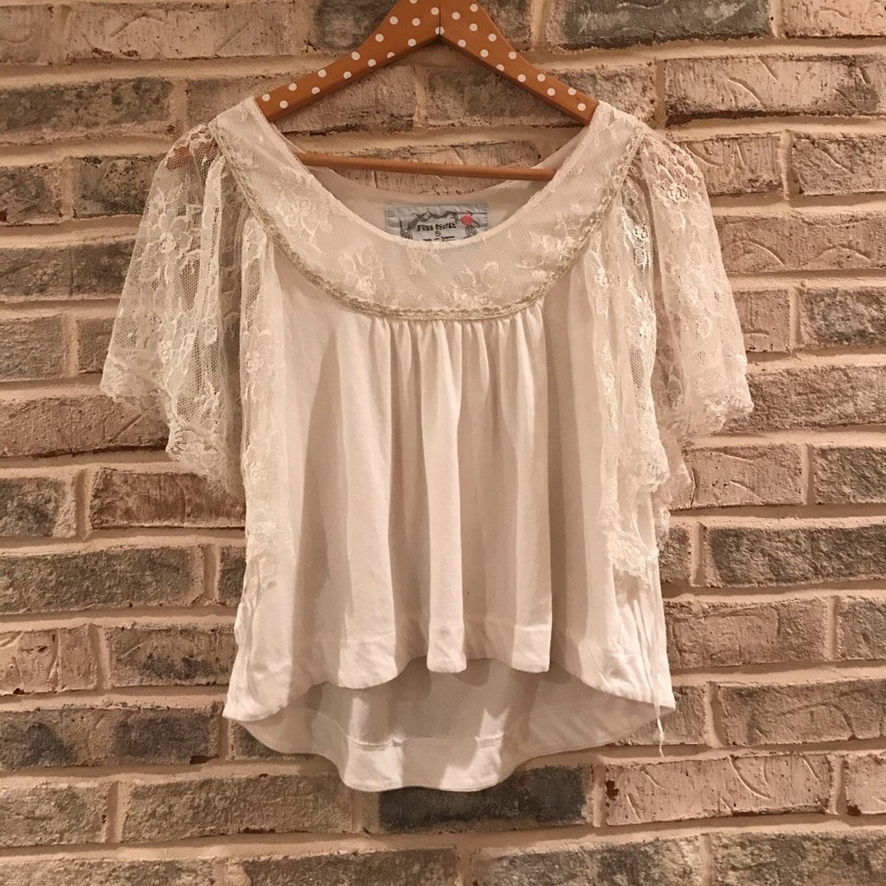 White Free People Blouse with lace sleeves